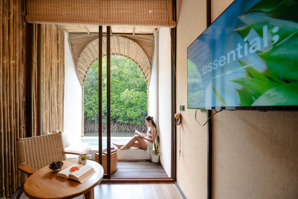Private jacuzzi with mangrove view